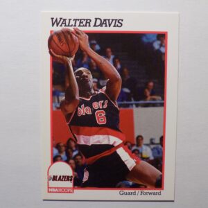 A basketball card with a picture of Davis, Walter.