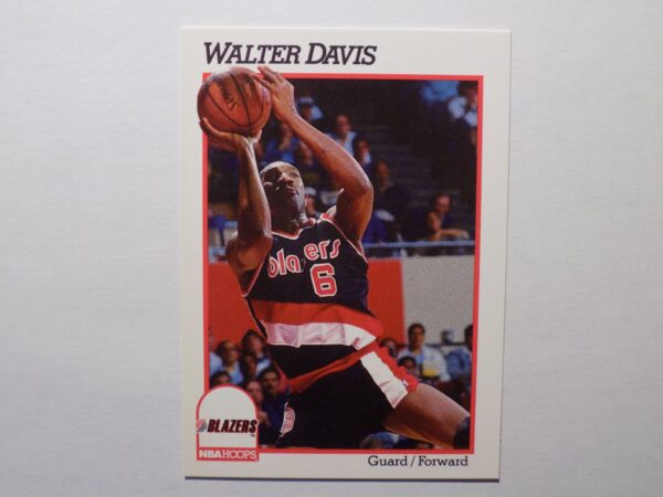 A basketball card with a picture of Davis, Walter.