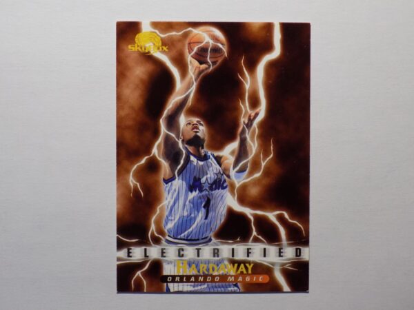 A Hardaway, Anfernee card with a lightning bolt on it.