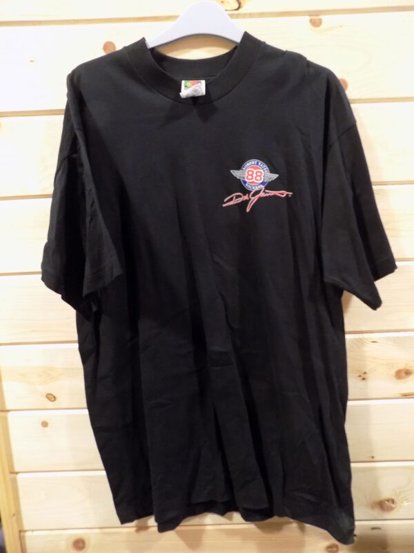 Black t-shirt with a De La Cruz logo.