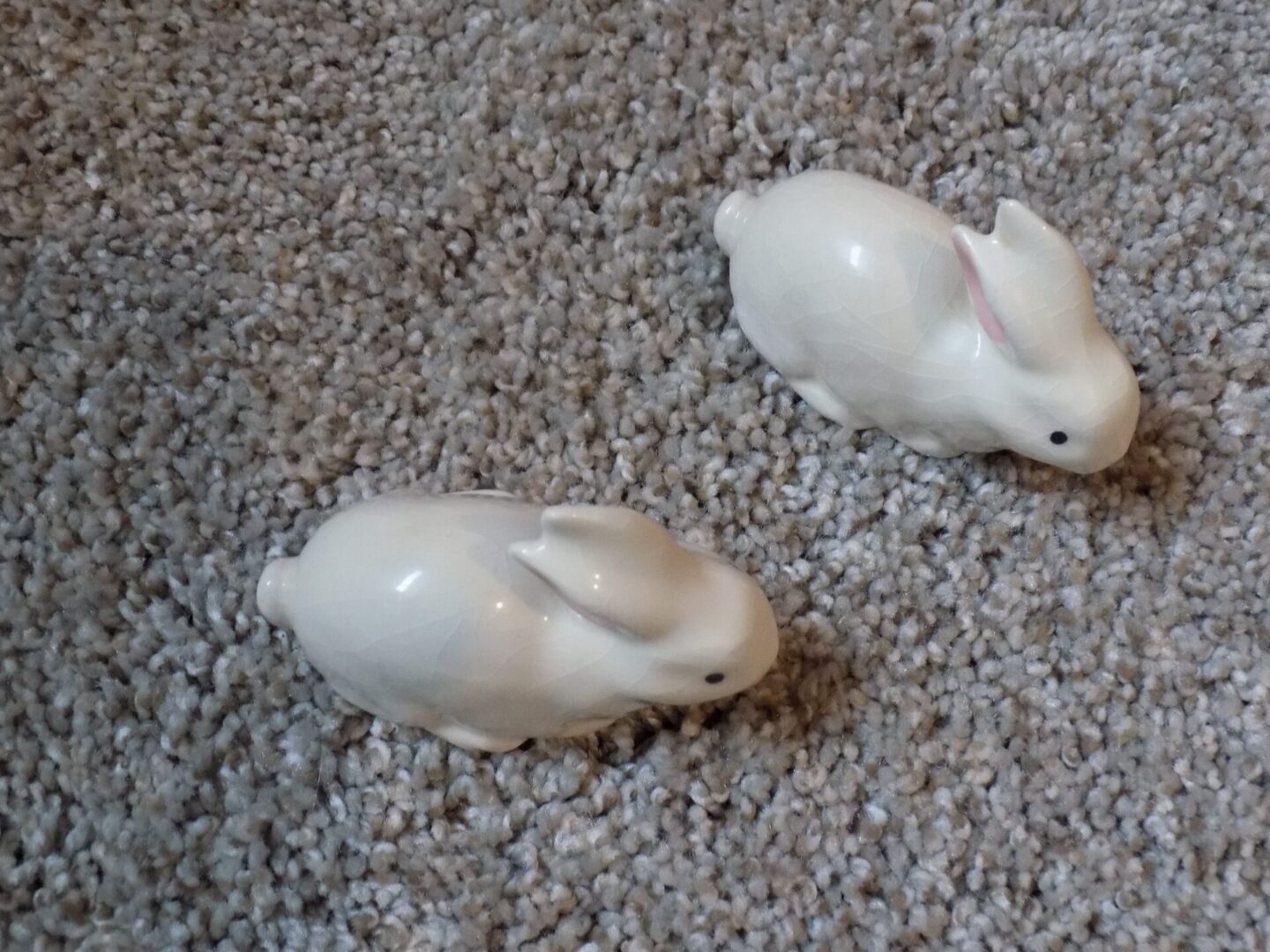 Set of Two Vintage Bunny Figurines