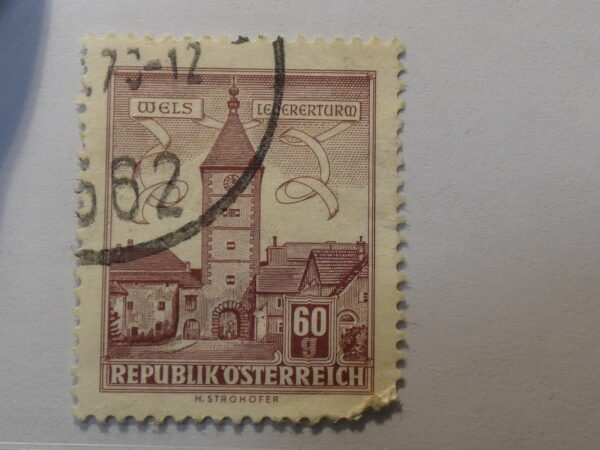 Austria Republic 'O'sterreich 60 Stamp Tan