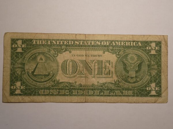 One dollar bill from the United States.