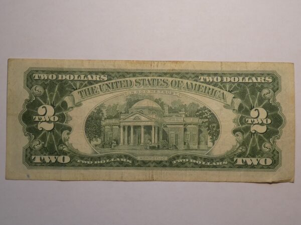 Two dollar bill featuring Monticello.