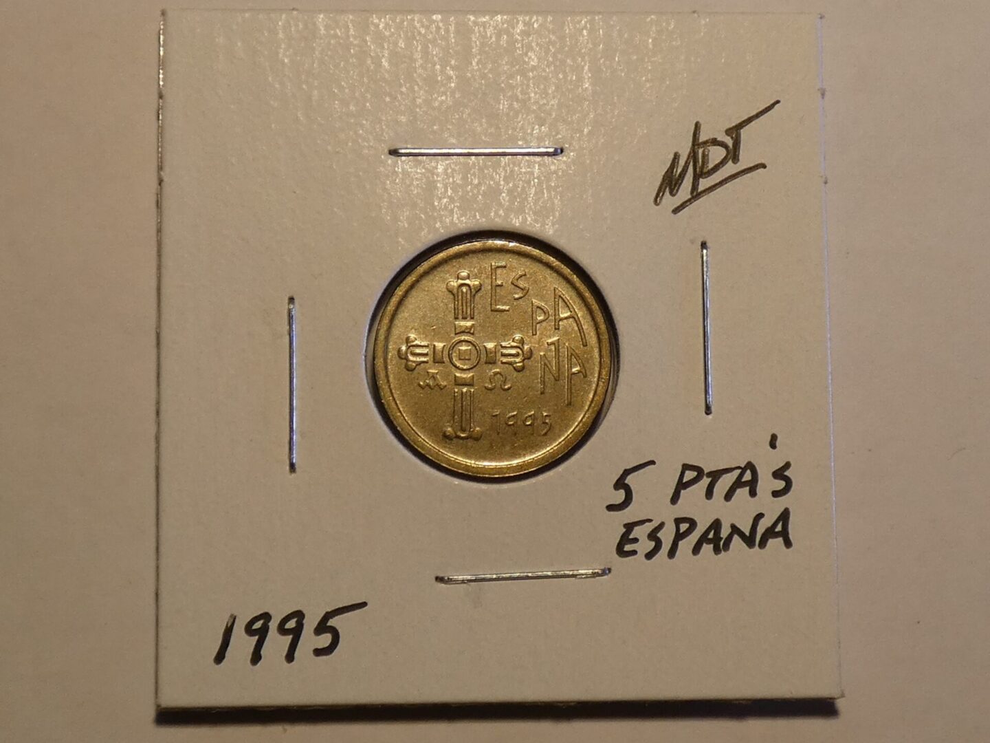 1995 Spanish 5 Ptas coin.